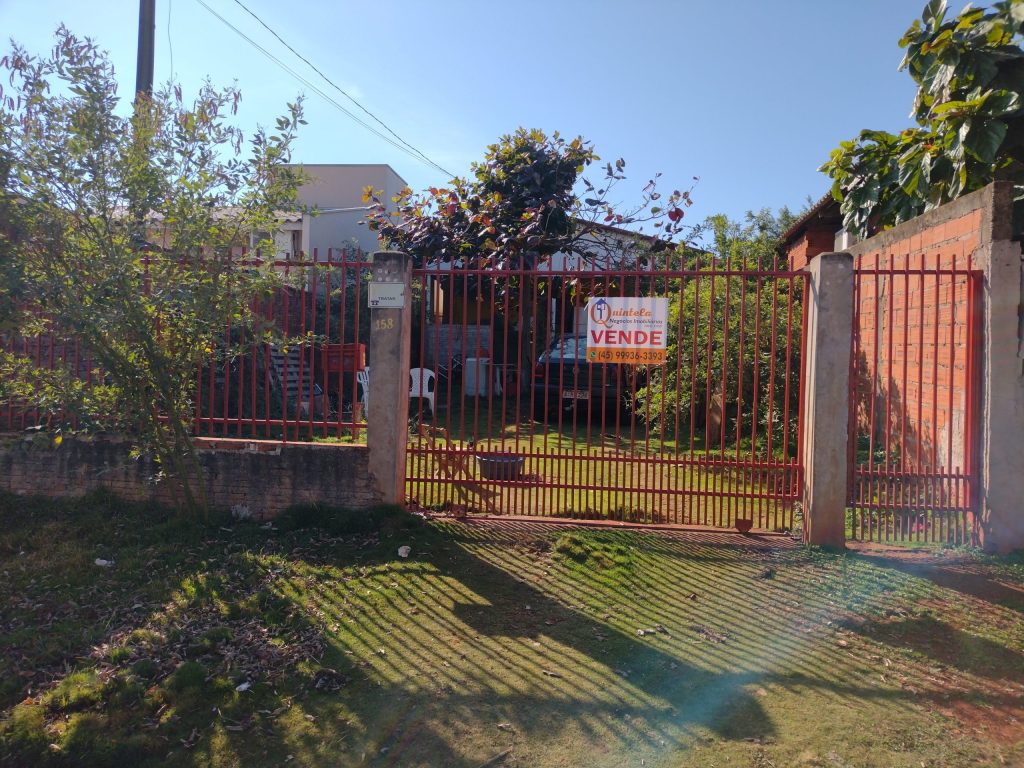 VENDE-SE TERRENO NO JARDIM PRINCESA DIANA